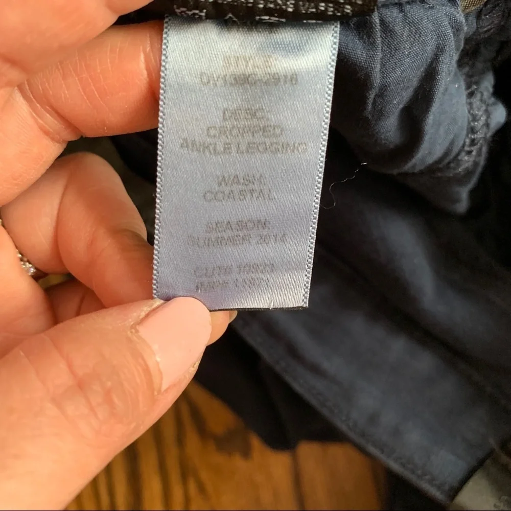 Vince Riley Crop Ankle Legging Jeans